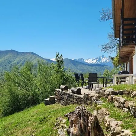 Feriehus De Montagne *